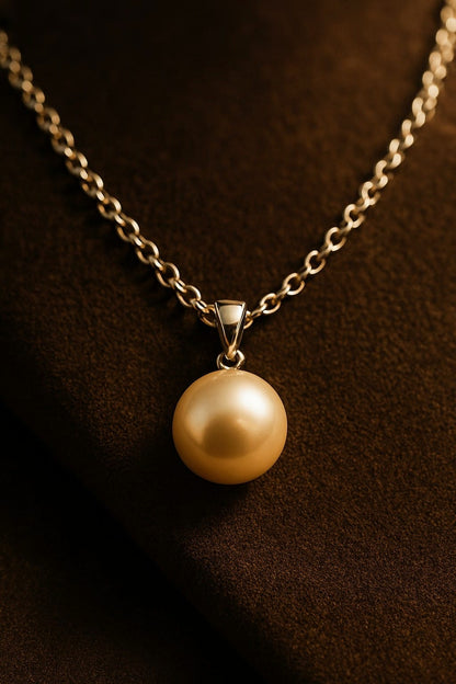 The Eternal Pearl Necklace – Desire, Power, and Timeless Seduction